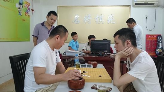 毛玉诚(1).jpg